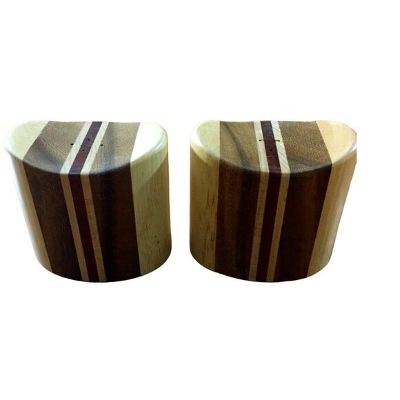 Vintage MCM Wood Salt & Pepper Shakers Set Striped Wood 3.5x3 Farmhouse Rustic - Picture 1 of 8